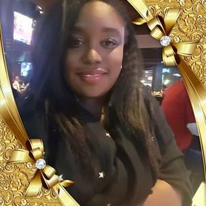 Meet your Posher, Queen-tomekia